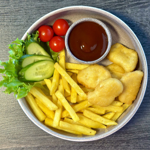 Наггетсы с картошкой фри